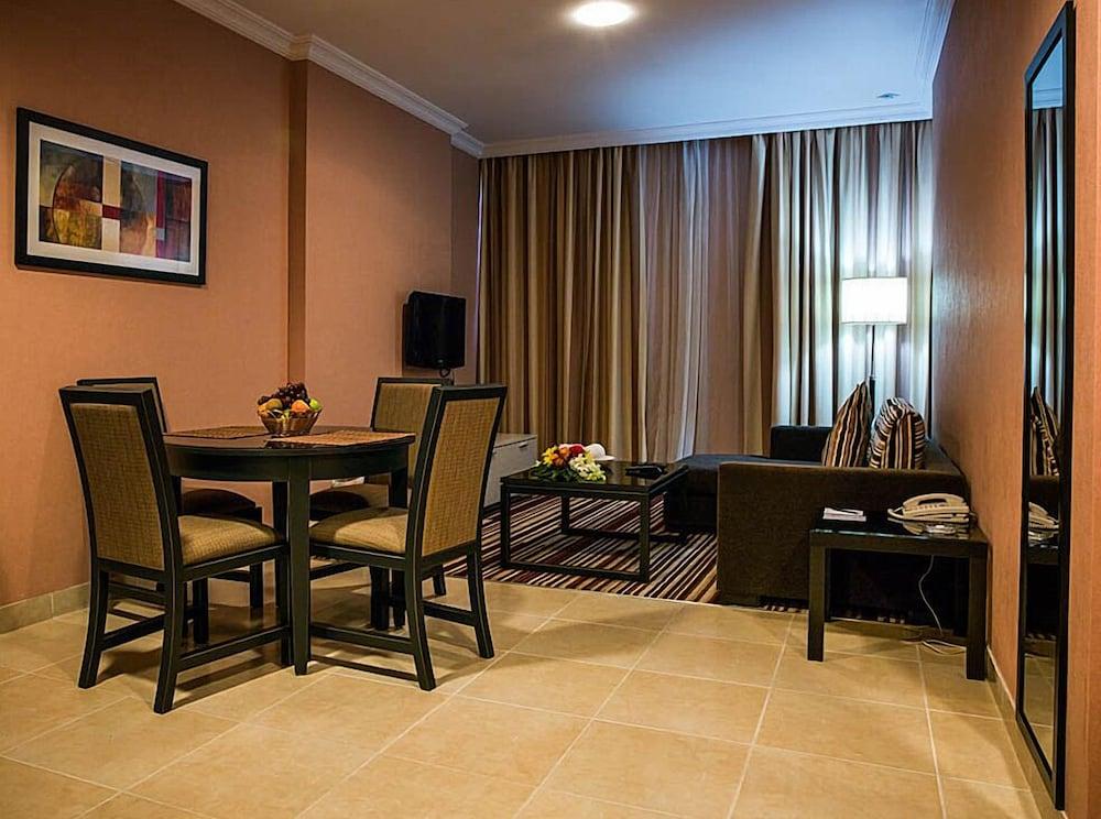 Executive Aparthotel