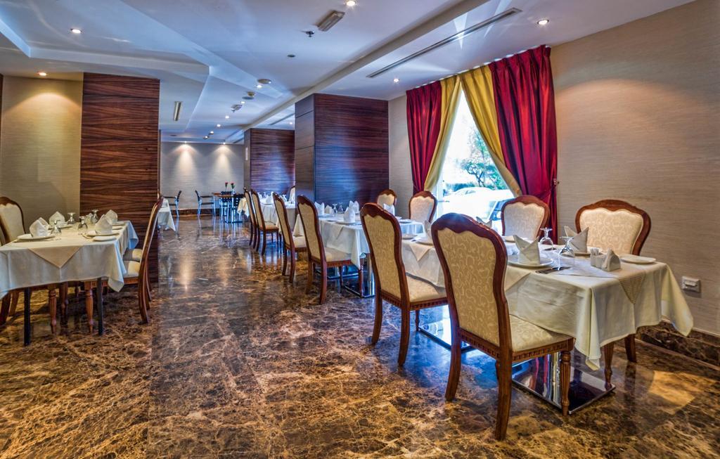 Aparthotel Executive
